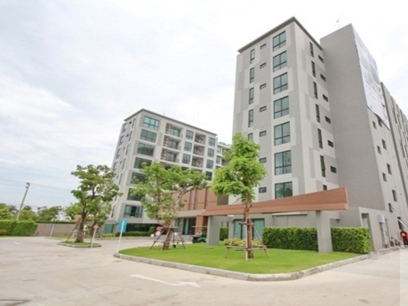 Casa-Condo-Sriracha